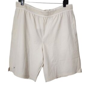 Fabletics‎ 9" fundamental short nwt